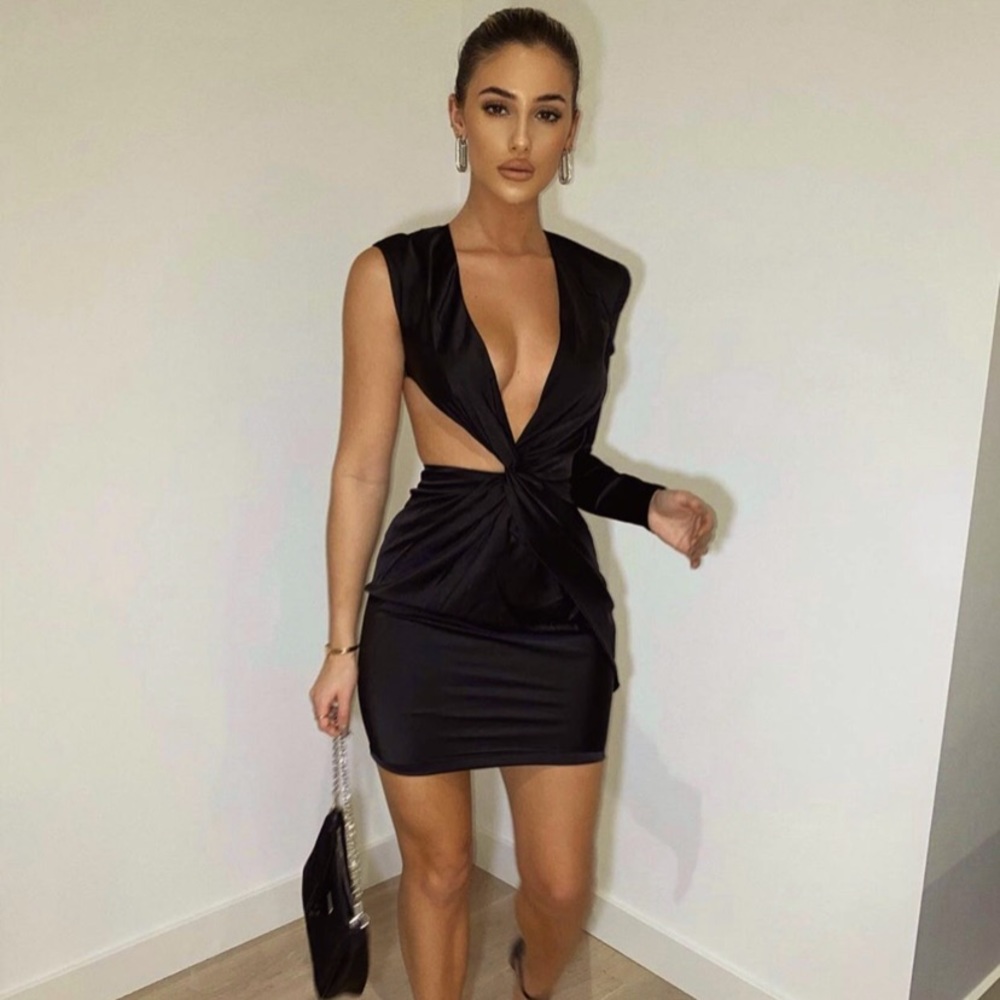 SOLD DO NOT BUY House of CB Zemora dress